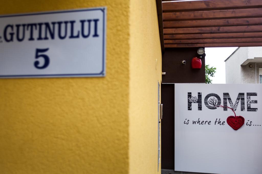 Aparthotel Gutinului คลูจ-นาโปกา ภายนอก รูปภาพ