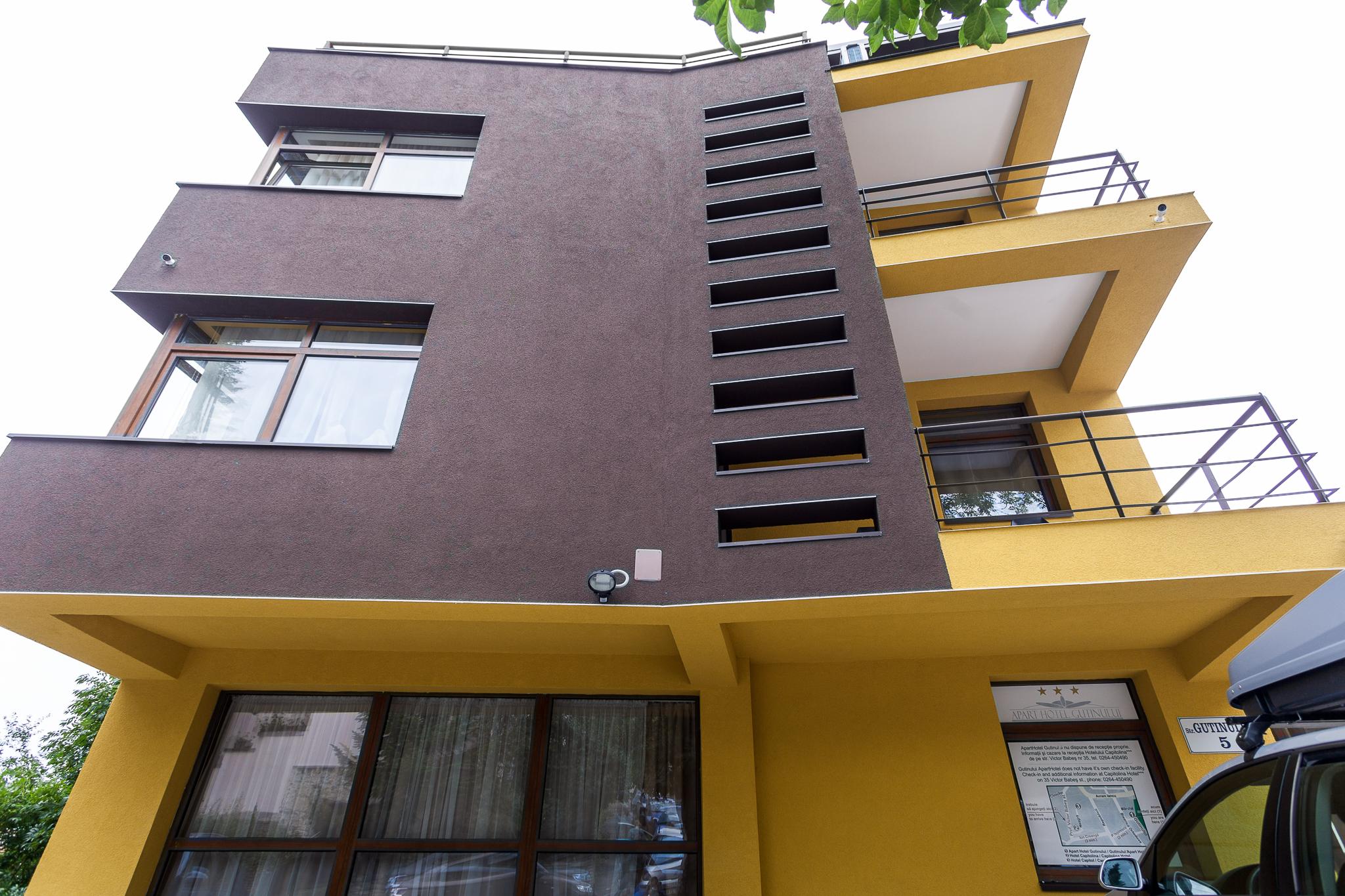 Aparthotel Gutinului คลูจ-นาโปกา ภายนอก รูปภาพ