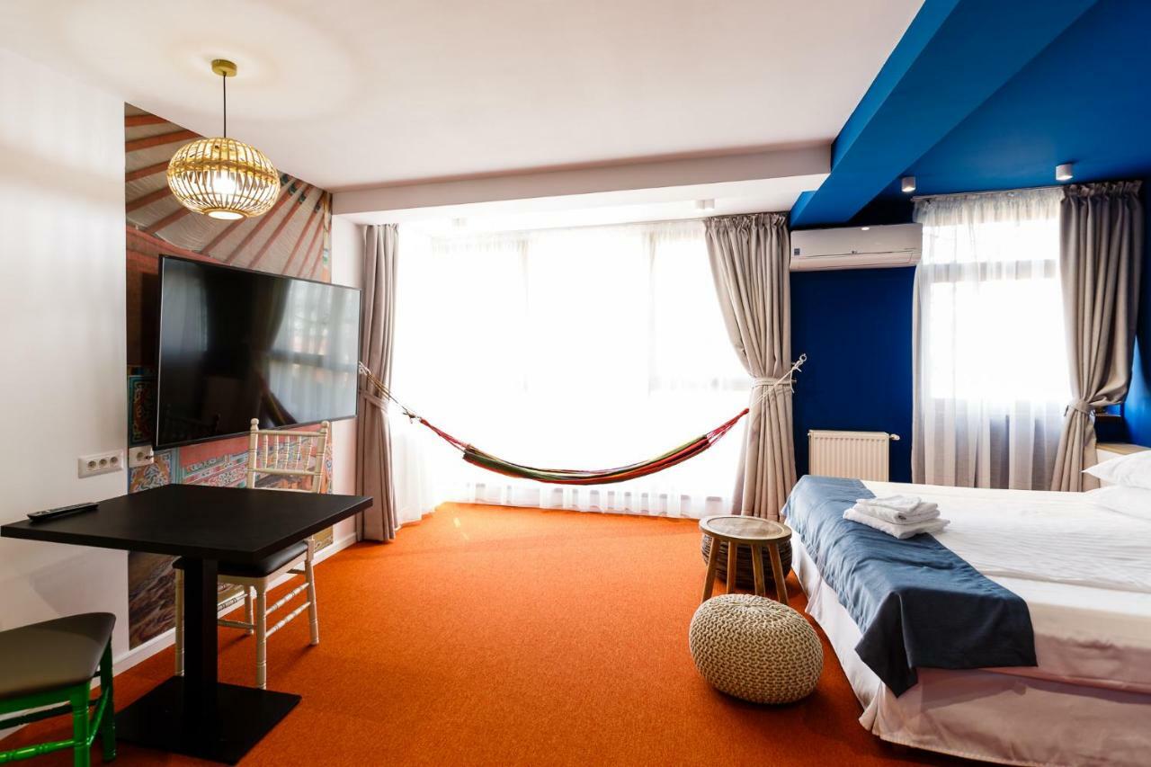 Aparthotel Gutinului คลูจ-นาโปกา ภายนอก รูปภาพ