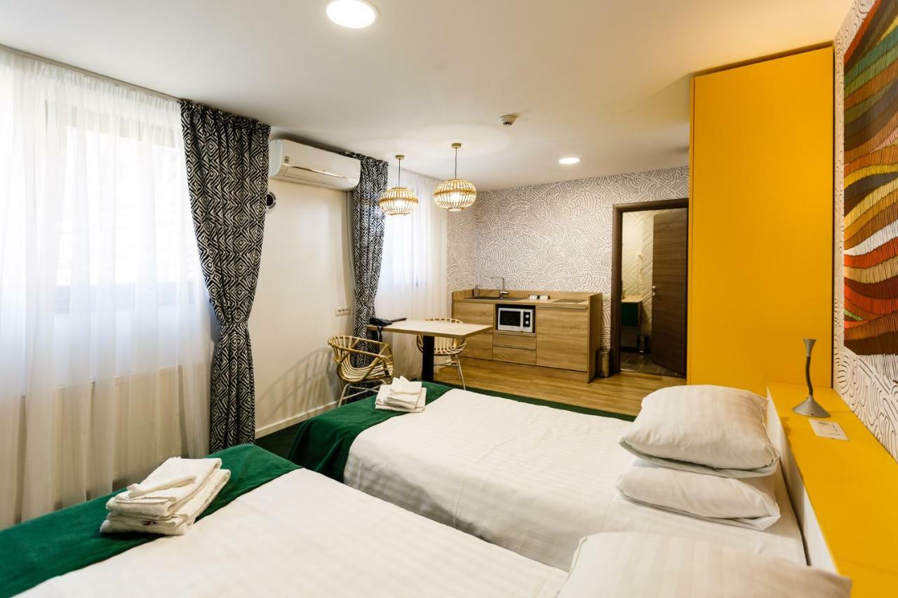 Aparthotel Gutinului คลูจ-นาโปกา ภายนอก รูปภาพ